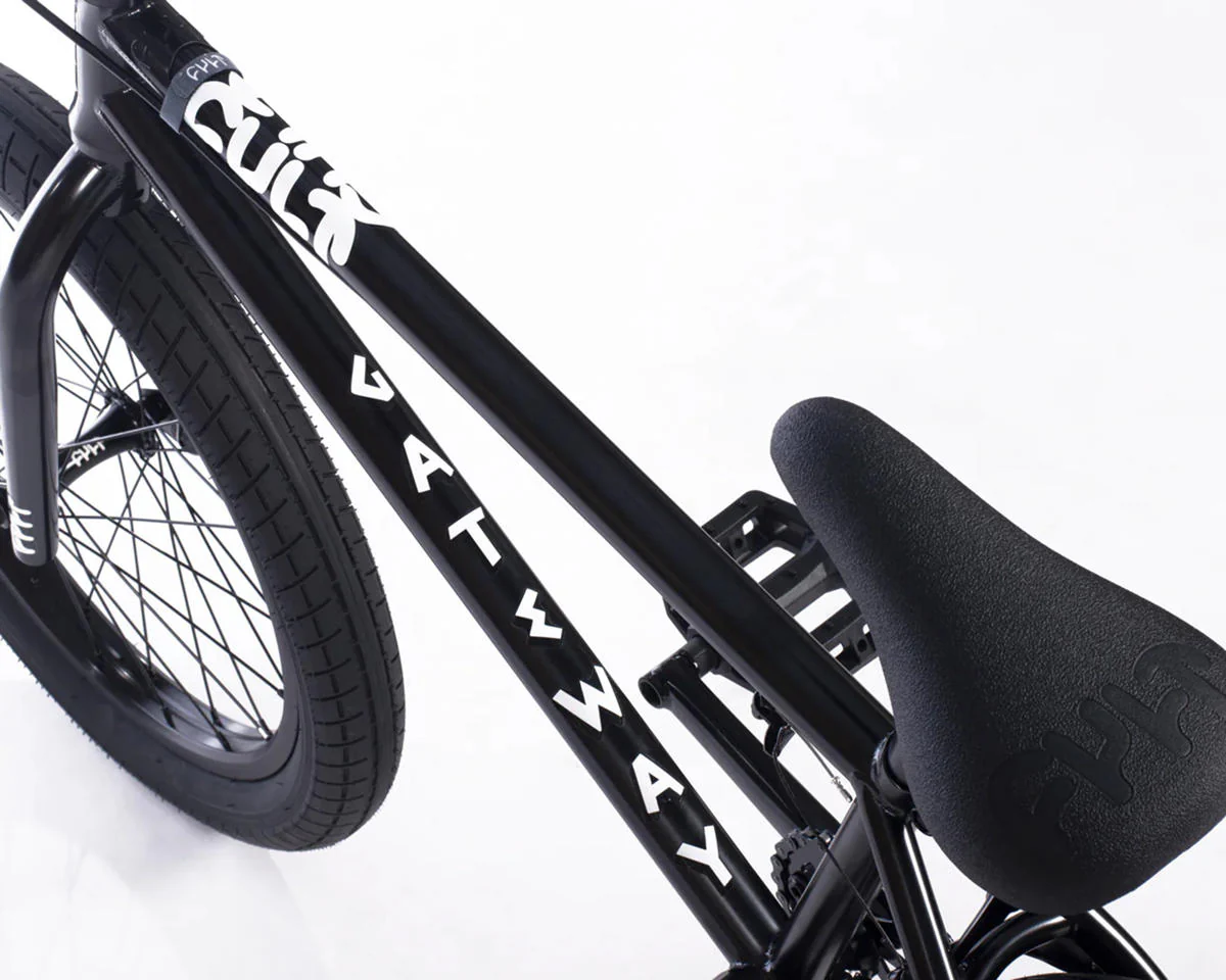 Cult 2027 Gateway 20.5″ Complete BMX Bike - Black - Image 2
